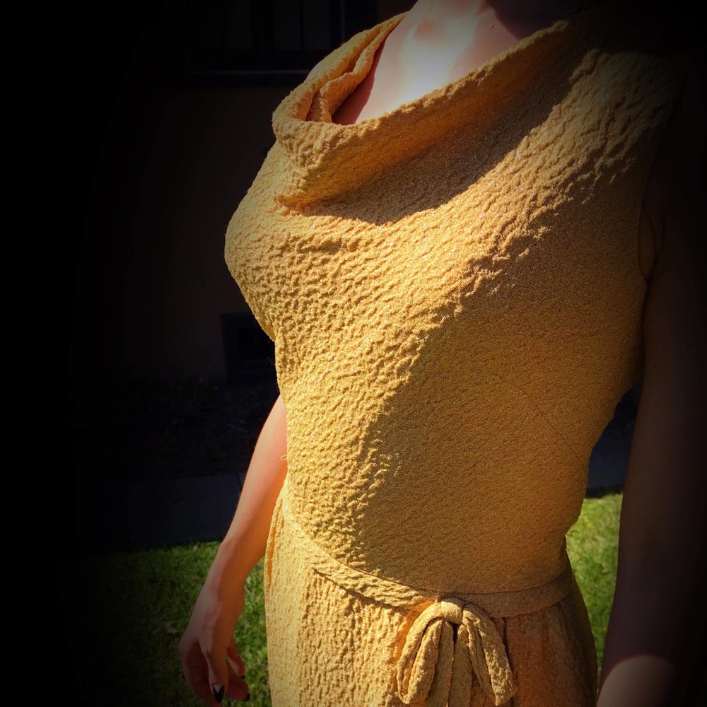 1950s Gold Shimmer Cowl Neck Cocktail Dress Sz M - Picture 2 of 8